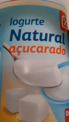 Yogur natural azucarado Día