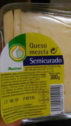 Queso mezcla semicurado Auchan