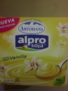 Natillas sabor vainilla. Marca \"Alpro soja\"