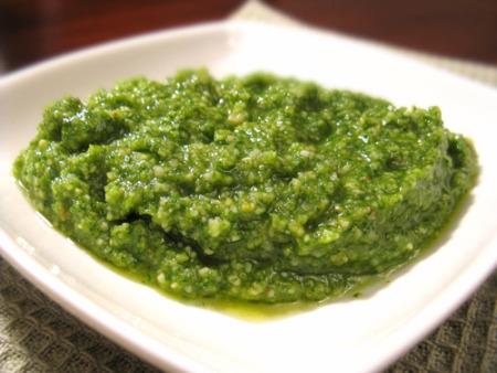 Salsa pesto vegana para pasta