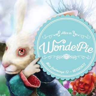 Alice in Wonder Pie