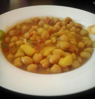 Garbanzos a la jardinera