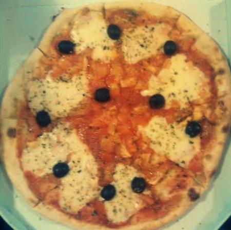 Pizza caprese