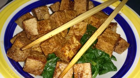 acelgas templadas con tofu