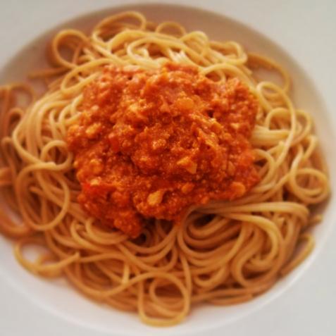 Pasta a la boloñesa de tofu