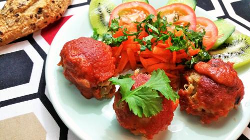 Albóndigas de quinoa con salsa barbacoa