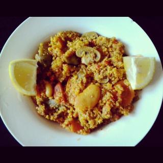 Paella de quinoa