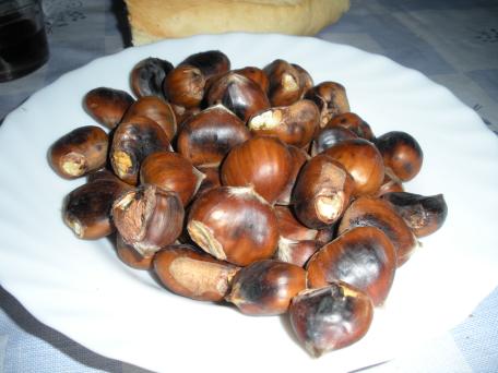 Castañas asadas al horno