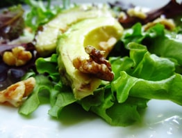 Ensalada de aguacate y lechuga