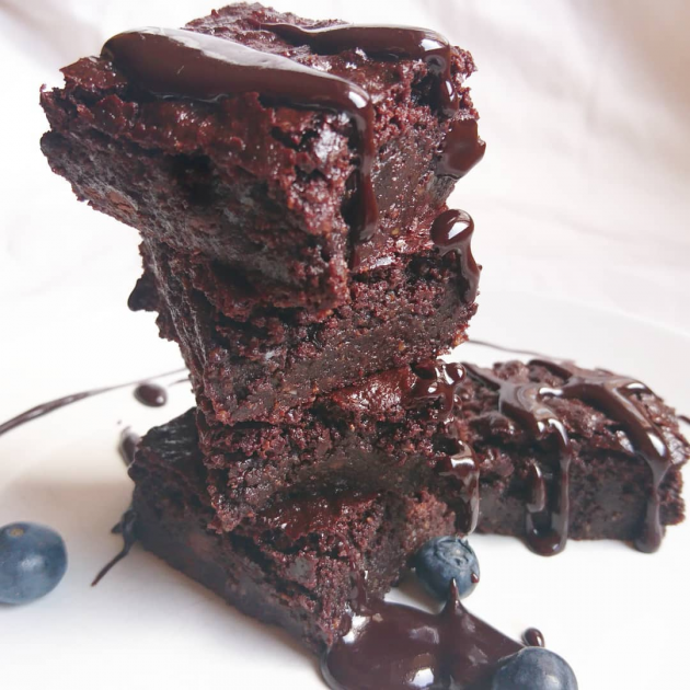 Brownie vegano sin gluten | Hola Granel